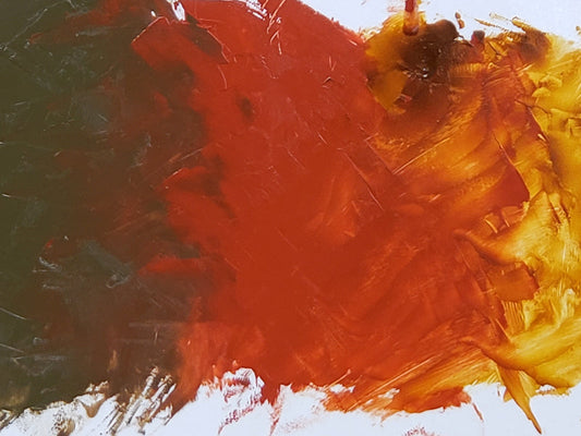 Mars Orange is at center with Mars Olive mixing into it from the left and Transparent Yellow Oxide mixing into it from the right as the TYO also creates greater transparency.